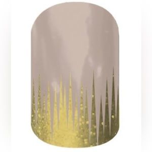 Jamberry “Gilded”